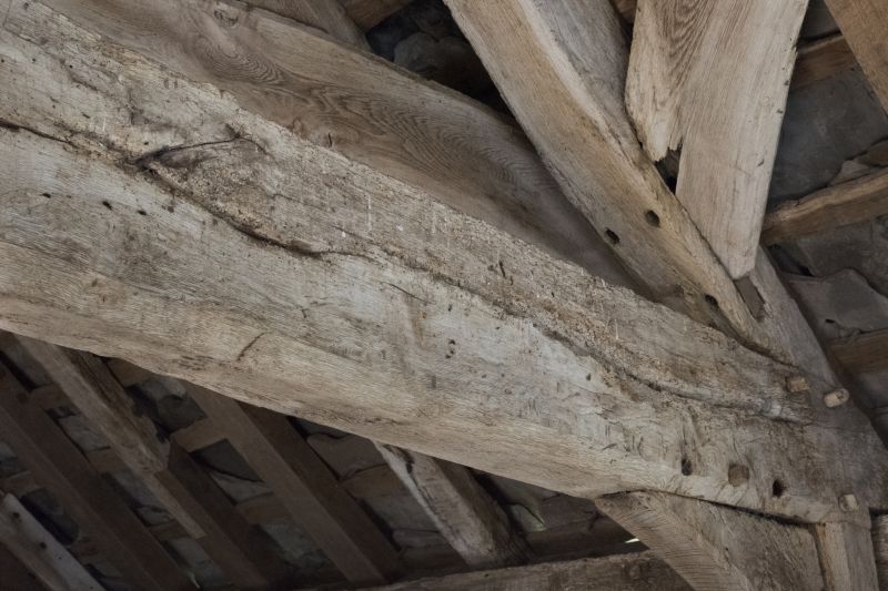 Who Does House Beam Repairs